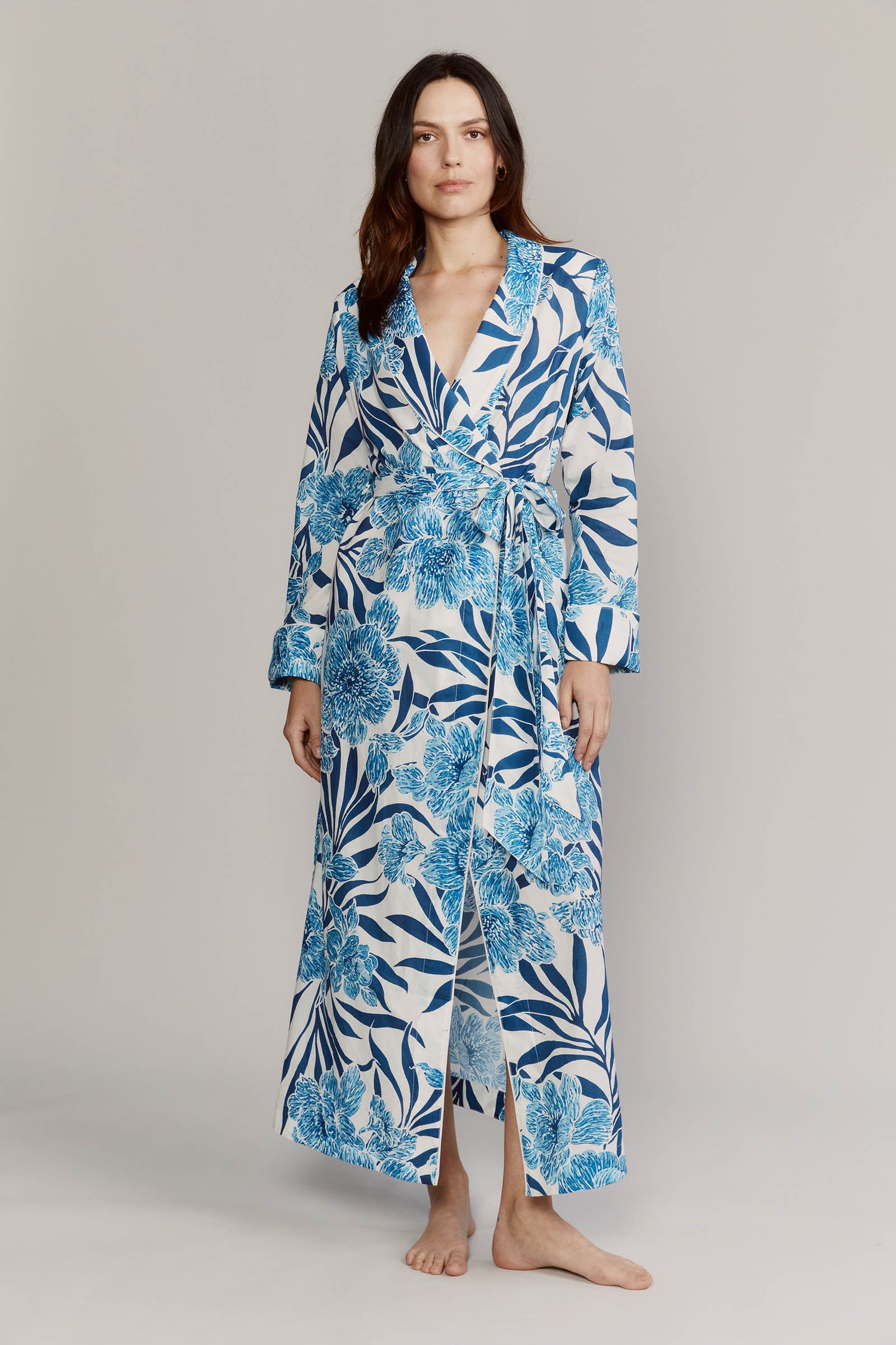 Matador Robe Front Capri