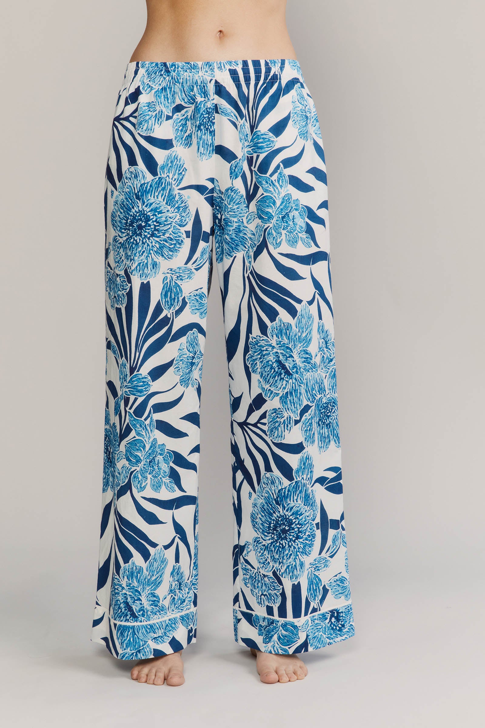 Colony Front Pant Capri