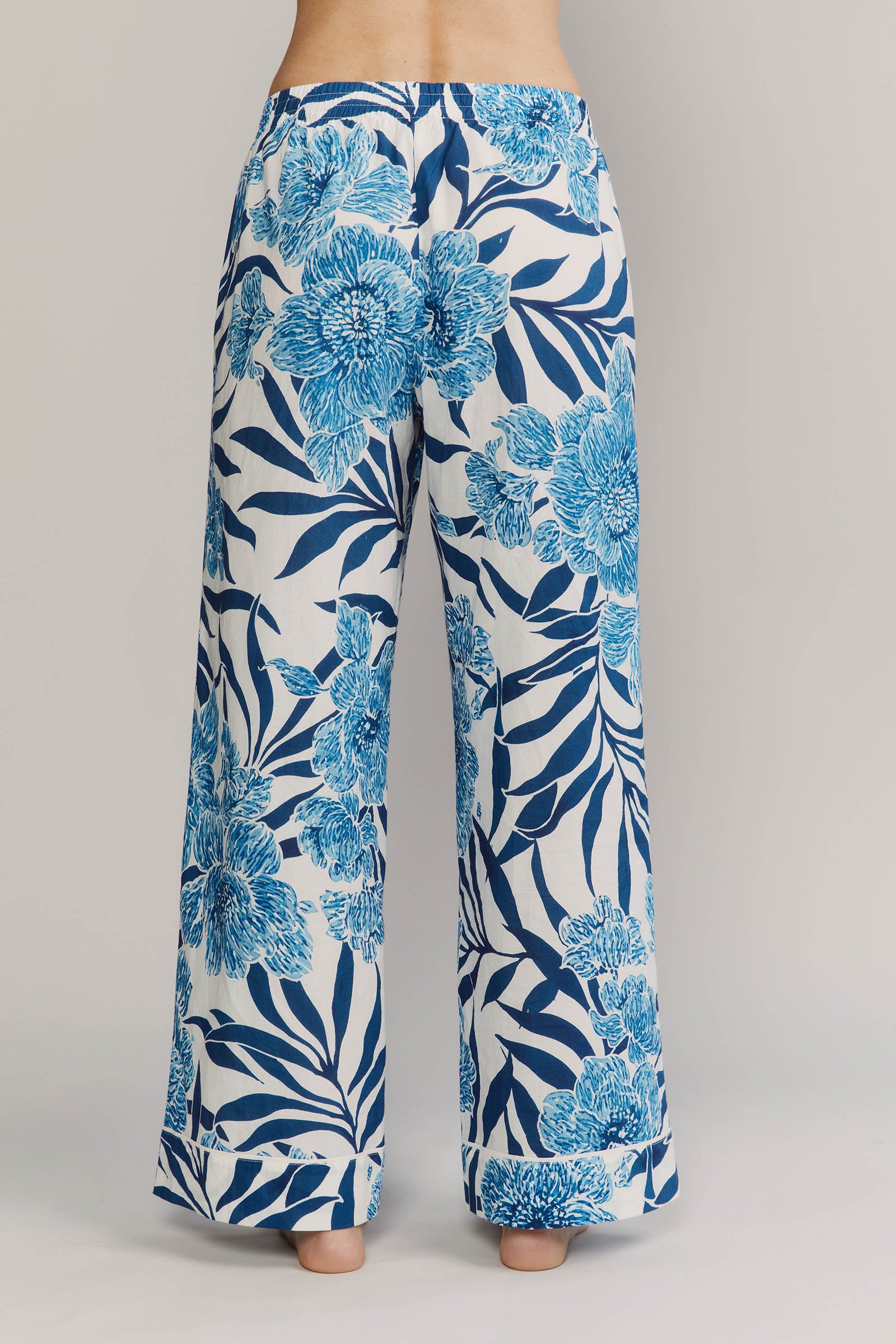 Colony Back Pant Capri