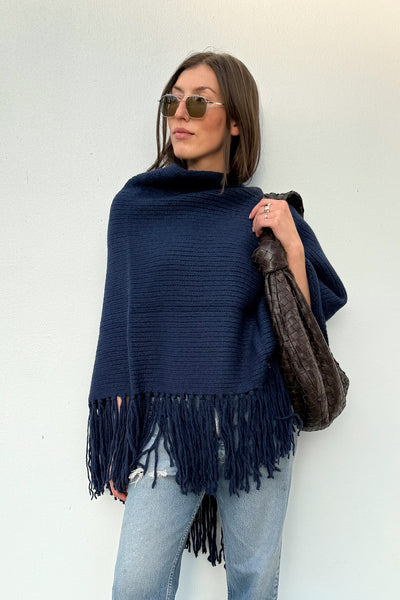 Katro-Poncho-02_grande.jpg?v=