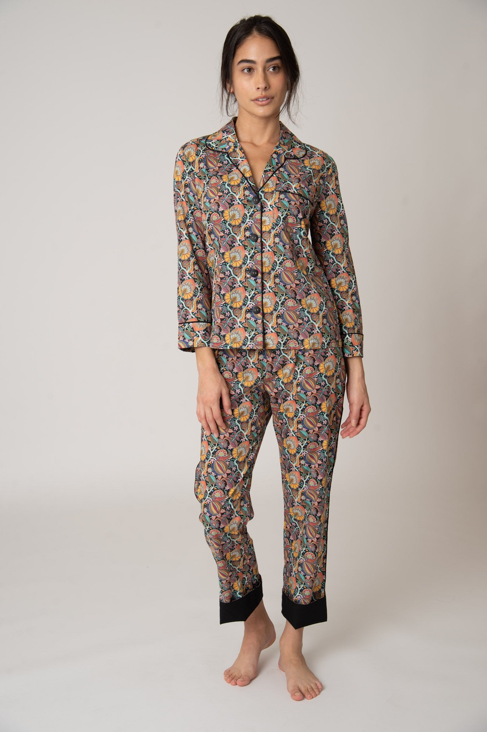 Katro Broad Beach Cotton Pajama Set Black Citronella Vine